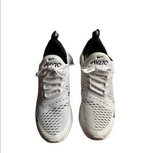 NIKE AIR MAX WOMENS 270